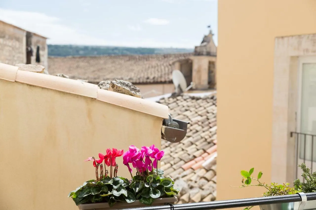 Pura Vida Iblea Hotel Ragusa Italy